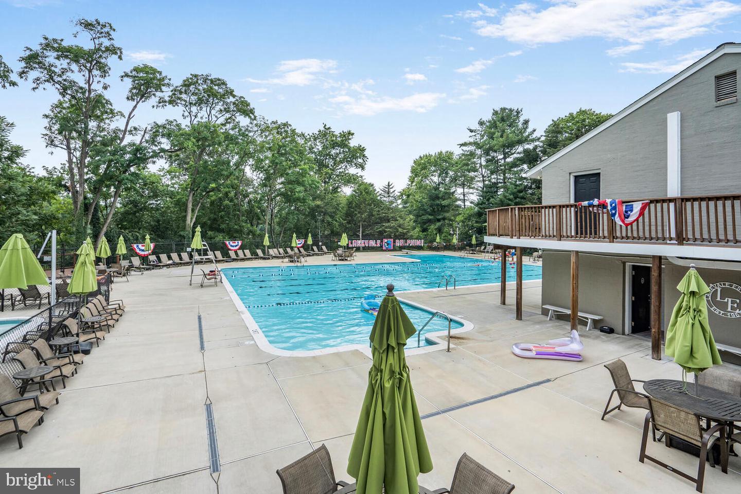 2615 E MEREDITH DR, VIENNA, Virginia 22181, 5 Bedrooms Bedrooms, ,3 BathroomsBathrooms,Residential,For sale,2615 E MEREDITH DR,VAFX2259358 MLS # VAFX2259358
