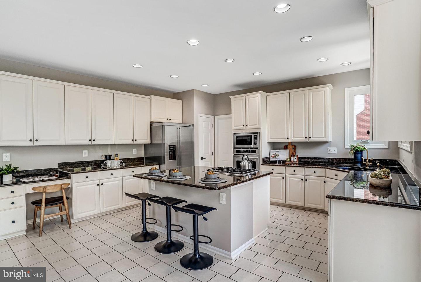 46940 BUCKSKIN PL, STERLING, Virginia 20164, 4 Bedrooms Bedrooms, ,3 BathroomsBathrooms,Residential,For sale,46940 BUCKSKIN PL,VALO2103912 MLS # VALO2103912
