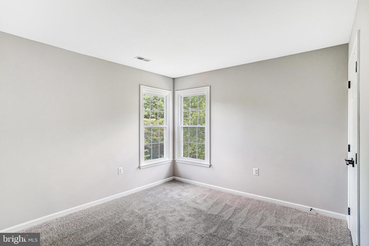 46940 BUCKSKIN PL, STERLING, Virginia 20164, 4 Bedrooms Bedrooms, ,3 BathroomsBathrooms,Residential,For sale,46940 BUCKSKIN PL,VALO2103912 MLS # VALO2103912