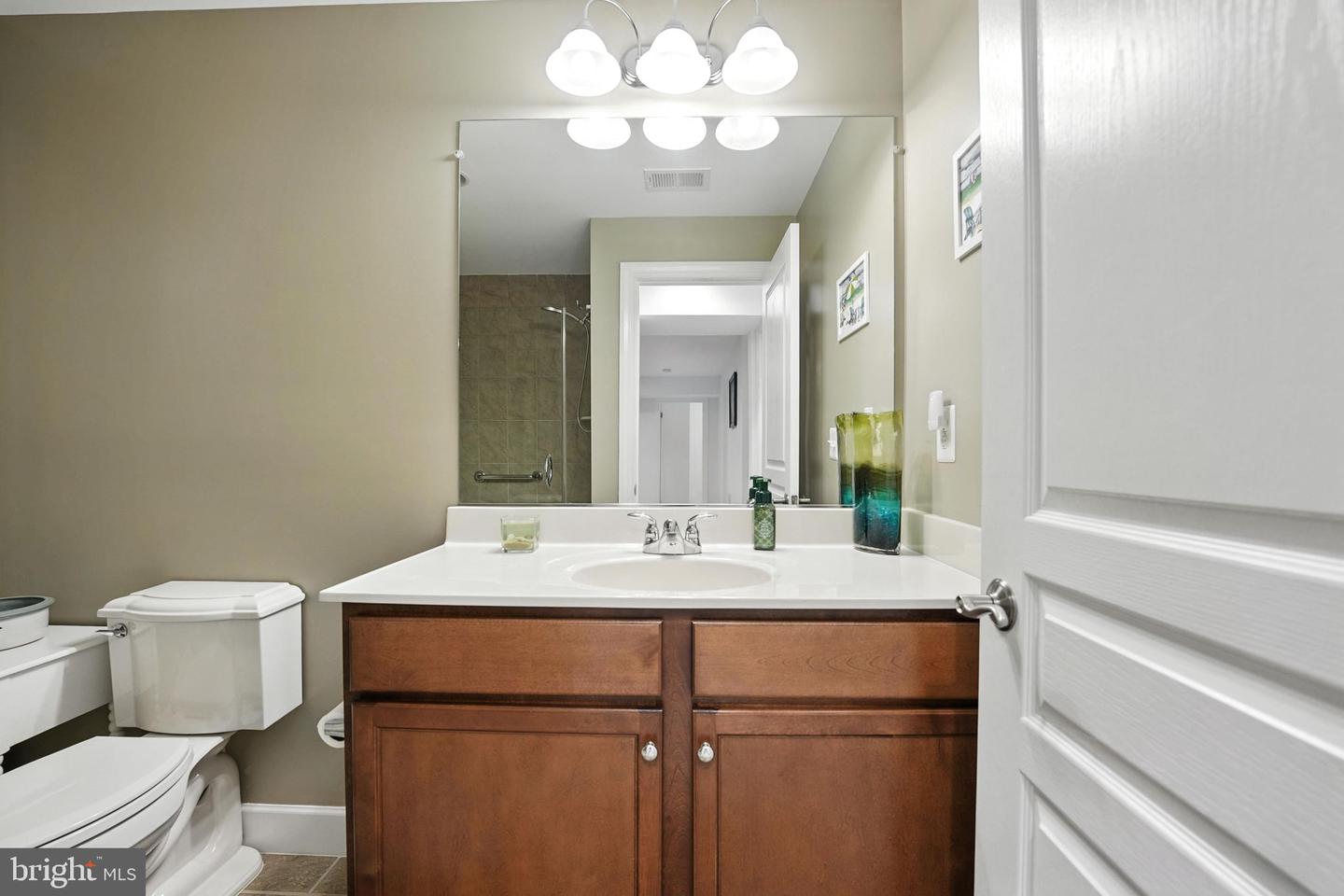 15318 MARIBELLE PL, WOODBRIDGE, Virginia 22193, 4 Bedrooms Bedrooms, 17 Rooms Rooms,3 BathroomsBathrooms,Residential,For sale,15318 MARIBELLE PL,VAPW2100778 MLS # VAPW2100778