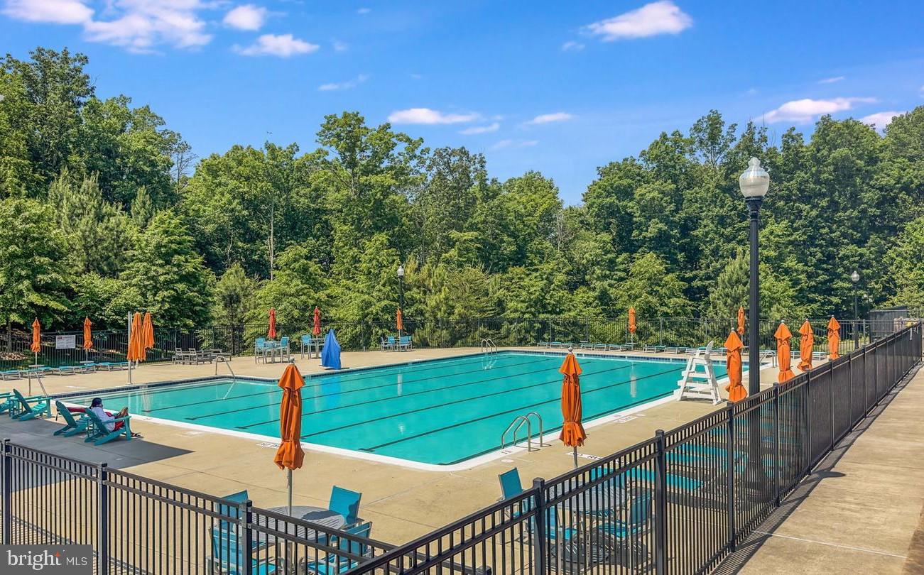 15318 MARIBELLE PL, WOODBRIDGE, Virginia 22193, 4 Bedrooms Bedrooms, 17 Rooms Rooms,3 BathroomsBathrooms,Residential,For sale,15318 MARIBELLE PL,VAPW2100778 MLS # VAPW2100778