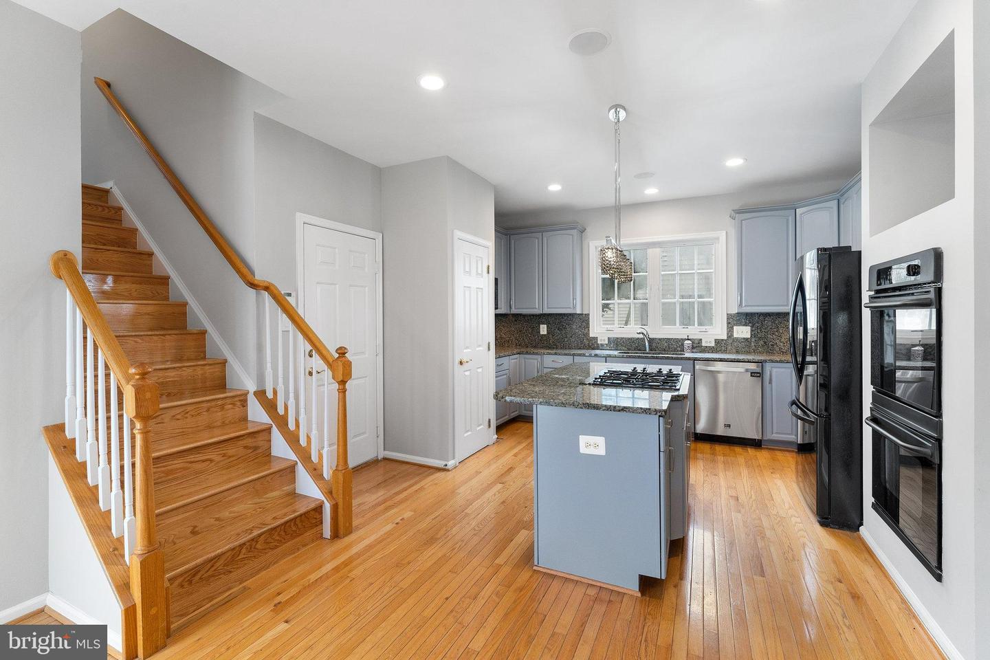 42652 LEGACY DR, BRAMBLETON, Virginia 20148, 5 Bedrooms Bedrooms, ,5 BathroomsBathrooms,Residential,For sale,42652 LEGACY DR,VALO2104014 MLS # VALO2104014
