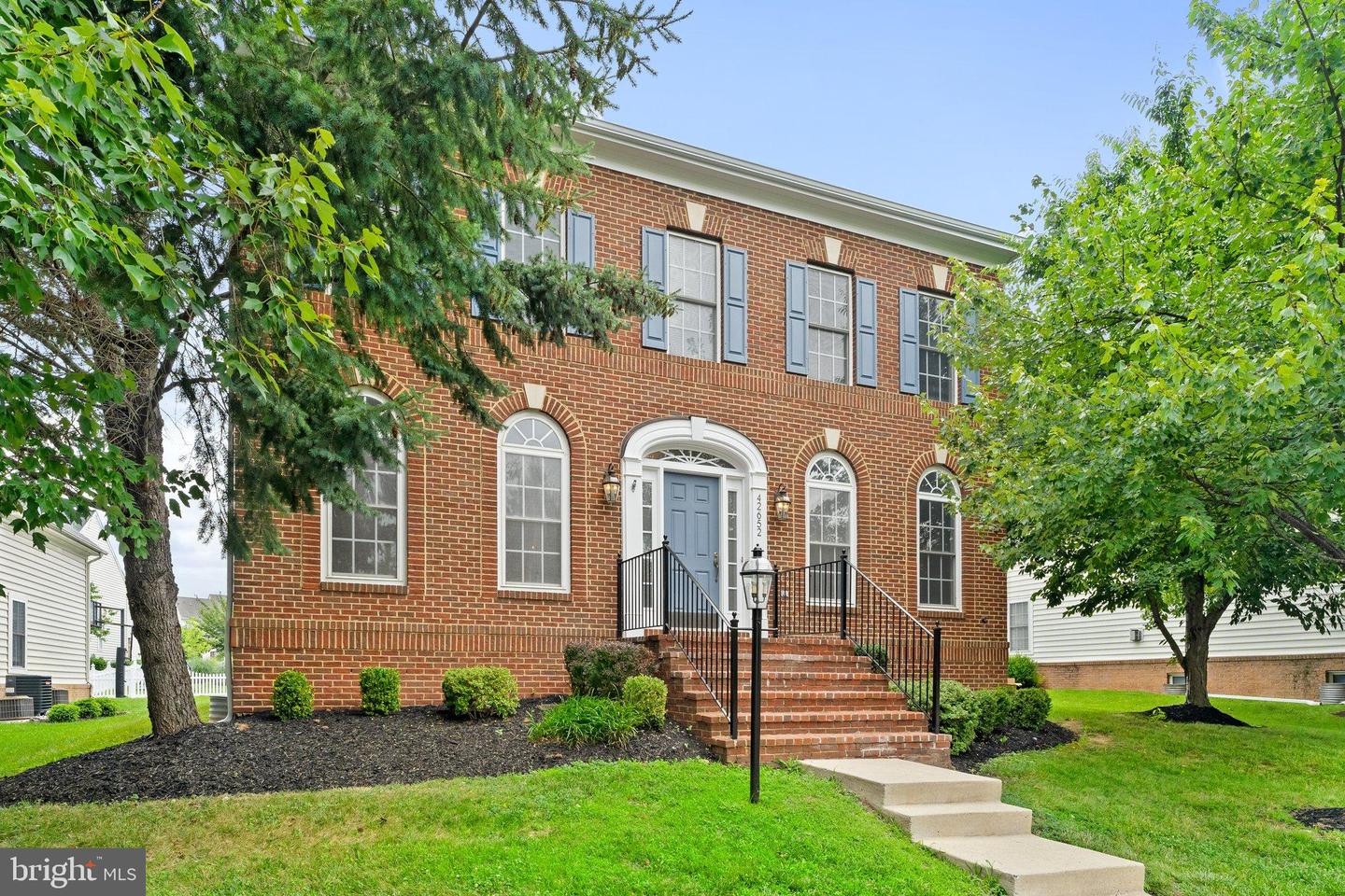 42652 LEGACY DR, BRAMBLETON, Virginia 20148, 5 Bedrooms Bedrooms, ,5 BathroomsBathrooms,Residential,For sale,42652 LEGACY DR,VALO2104014 MLS # VALO2104014