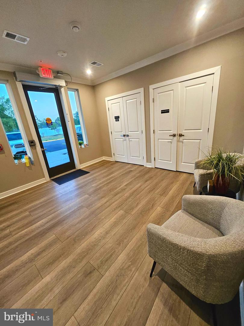 151 MCCORMICK CIR CIR #203, WINCHESTER, Virginia 22602, 2 Bedrooms Bedrooms, ,2 BathroomsBathrooms,Residential,For sale,151 MCCORMICK CIR CIR #203,VAFV2035956 MLS # VAFV2035956