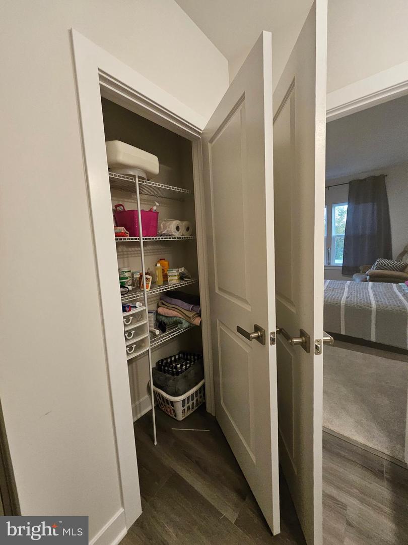 151 MCCORMICK CIR CIR #203, WINCHESTER, Virginia 22602, 2 Bedrooms Bedrooms, ,2 BathroomsBathrooms,Residential,For sale,151 MCCORMICK CIR CIR #203,VAFV2035956 MLS # VAFV2035956