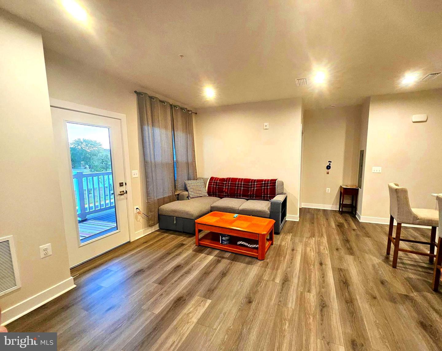 151 MCCORMICK CIR CIR #203, WINCHESTER, Virginia 22602, 2 Bedrooms Bedrooms, ,2 BathroomsBathrooms,Residential,For sale,151 MCCORMICK CIR CIR #203,VAFV2035956 MLS # VAFV2035956