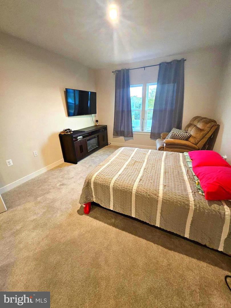 151 MCCORMICK CIR CIR #203, WINCHESTER, Virginia 22602, 2 Bedrooms Bedrooms, ,2 BathroomsBathrooms,Residential,For sale,151 MCCORMICK CIR CIR #203,VAFV2035956 MLS # VAFV2035956