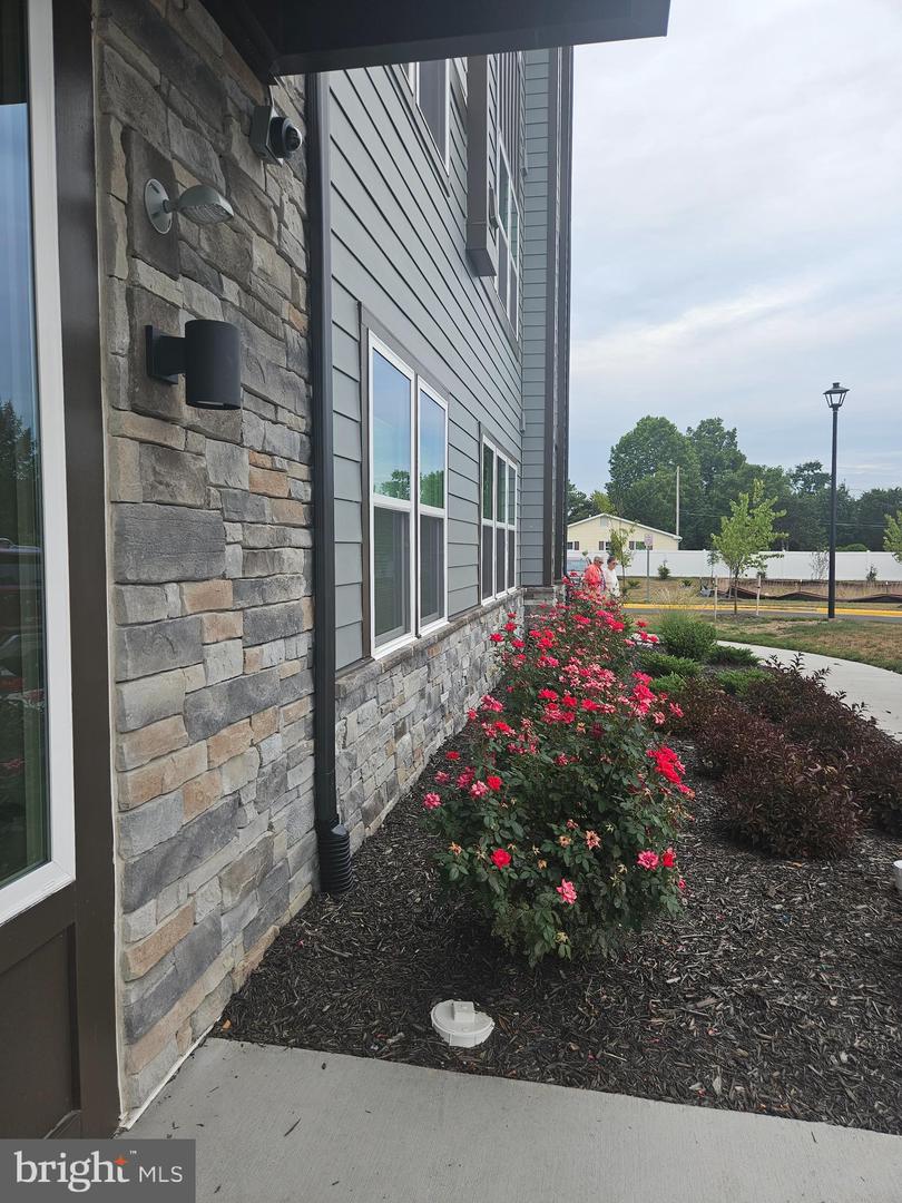 151 MCCORMICK CIR CIR #203, WINCHESTER, Virginia 22602, 2 Bedrooms Bedrooms, ,2 BathroomsBathrooms,Residential,For sale,151 MCCORMICK CIR CIR #203,VAFV2035956 MLS # VAFV2035956