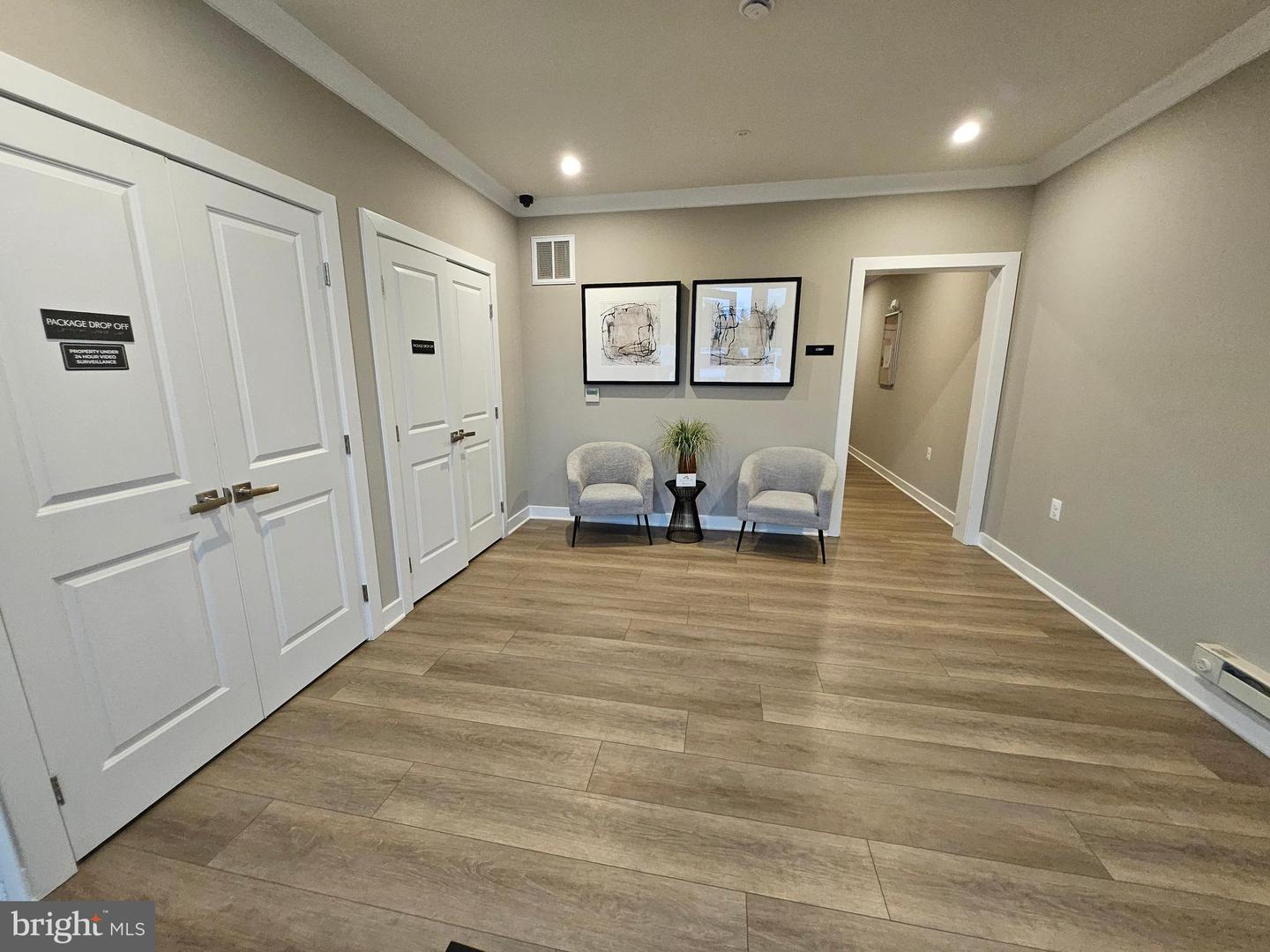 151 MCCORMICK CIR CIR #203, WINCHESTER, Virginia 22602, 2 Bedrooms Bedrooms, ,2 BathroomsBathrooms,Residential,For sale,151 MCCORMICK CIR CIR #203,VAFV2035956 MLS # VAFV2035956