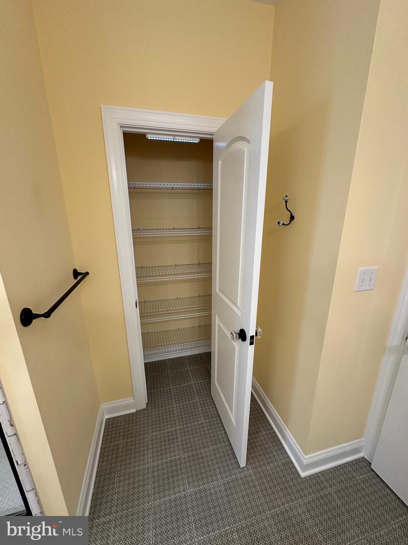 650 GOUGH RD, WINCHESTER, Virginia 22602, 3 Bedrooms Bedrooms, ,3 BathroomsBathrooms,Residential,For sale,650 GOUGH RD,VAFV2036000 MLS # VAFV2036000