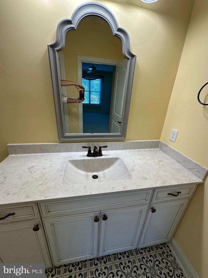 650 GOUGH RD, WINCHESTER, Virginia 22602, 3 Bedrooms Bedrooms, ,3 BathroomsBathrooms,Residential,For sale,650 GOUGH RD,VAFV2036000 MLS # VAFV2036000