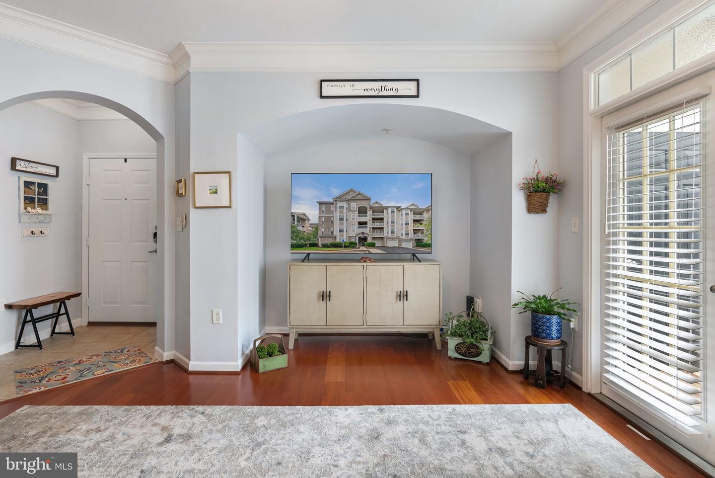 506 SUNSET VIEW TER SE #204, LEESBURG, Virginia 20175, 1 Bedroom Bedrooms, 2 Rooms Rooms,1 BathroomBathrooms,Residential,For sale,506 SUNSET VIEW TER SE #204,VALO2104228 MLS # VALO2104228