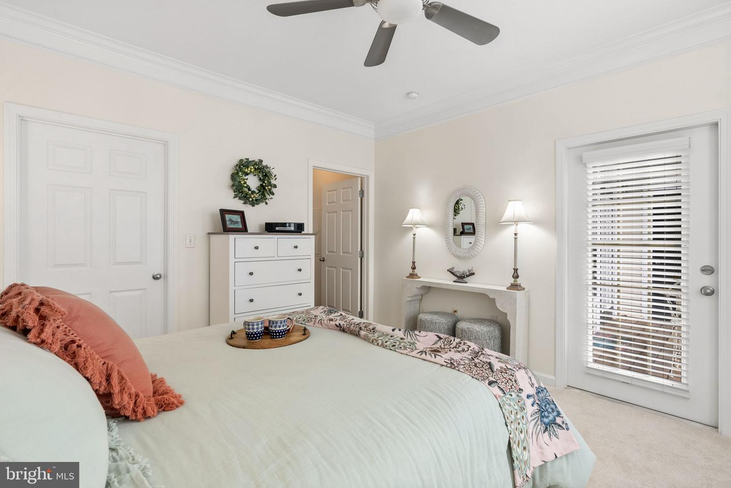 506 SUNSET VIEW TER SE #204, LEESBURG, Virginia 20175, 1 Bedroom Bedrooms, 2 Rooms Rooms,1 BathroomBathrooms,Residential,For sale,506 SUNSET VIEW TER SE #204,VALO2104228 MLS # VALO2104228