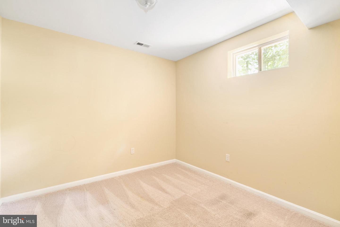 600 ABBEY DR, RUTHER GLEN, Virginia 22546, 4 Bedrooms Bedrooms, 8 Rooms Rooms,3 BathroomsBathrooms,Residential,For sale,600 ABBEY DR,VACV2008654 MLS # VACV2008654