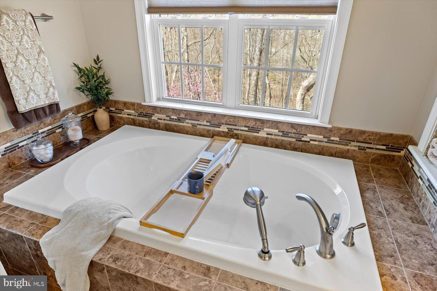 18 SMELTERS TRACE RD, STAFFORD, Virginia 22554, 5 Bedrooms Bedrooms, ,3 BathroomsBathrooms,Residential,For sale,18 SMELTERS TRACE RD,VAST2041706 MLS # VAST2041706