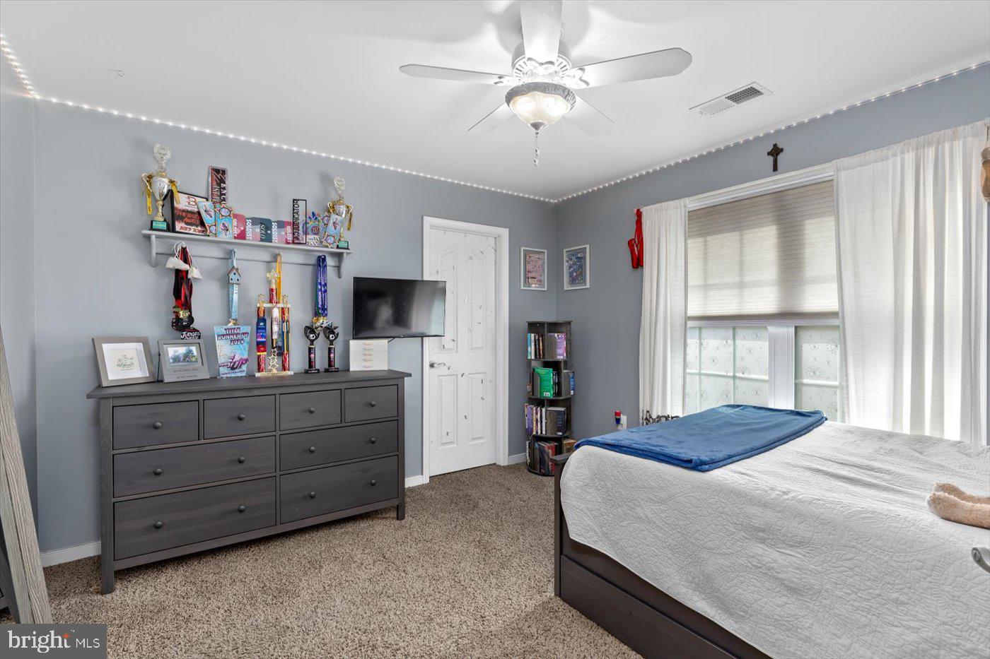 18 SMELTERS TRACE RD, STAFFORD, Virginia 22554, 5 Bedrooms Bedrooms, ,3 BathroomsBathrooms,Residential,For sale,18 SMELTERS TRACE RD,VAST2041706 MLS # VAST2041706