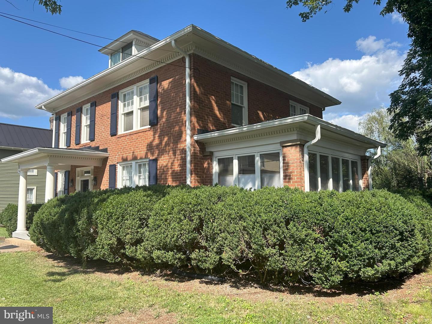 405 MACOY AVE, CULPEPER, Virginia 22701, 4 Bedrooms Bedrooms, 8 Rooms Rooms,3 BathroomsBathrooms,Residential,For sale,405 MACOY AVE,VACU2011252 MLS # VACU2011252