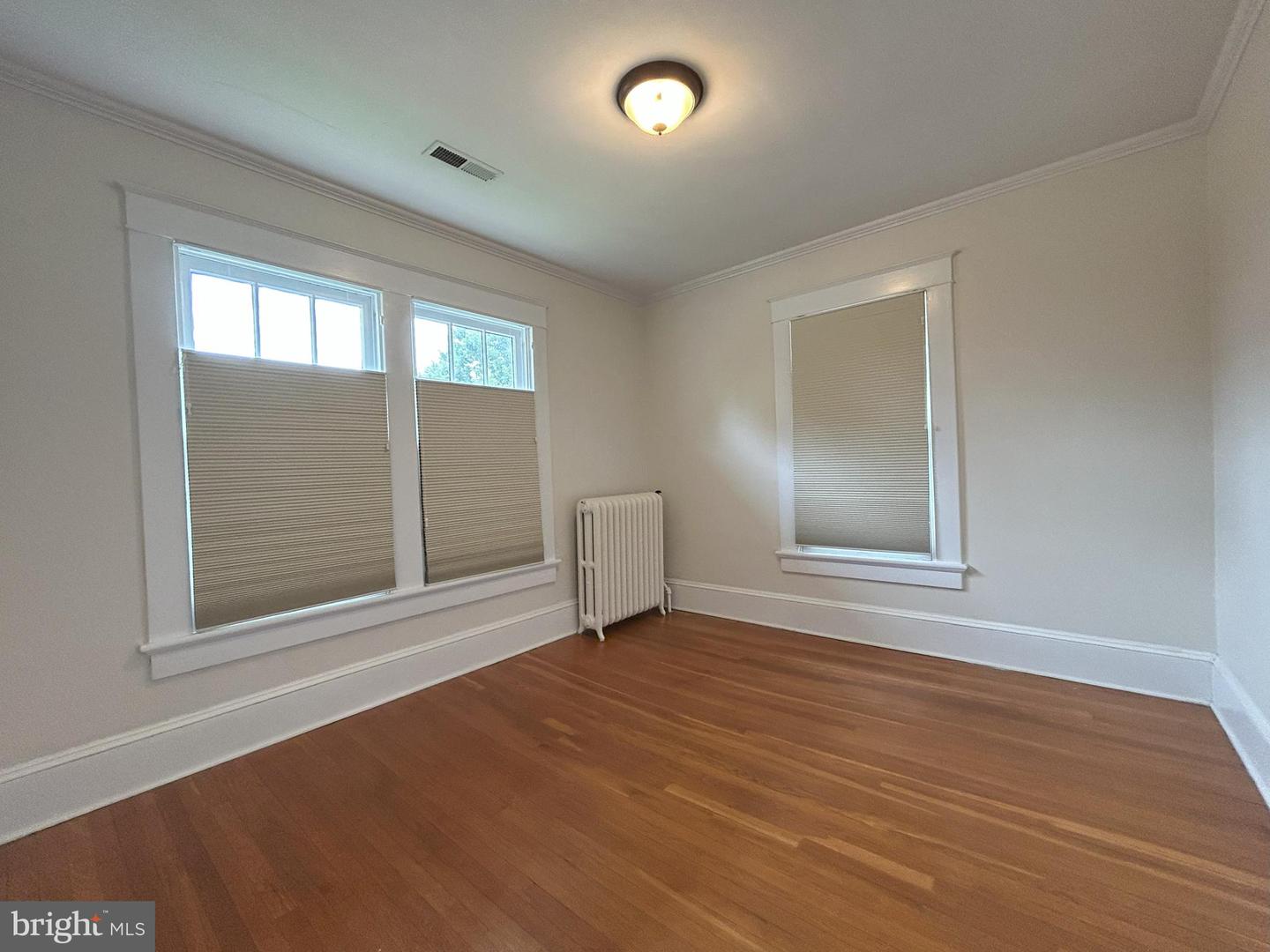 405 MACOY AVE, CULPEPER, Virginia 22701, 4 Bedrooms Bedrooms, 8 Rooms Rooms,3 BathroomsBathrooms,Residential,For sale,405 MACOY AVE,VACU2011252 MLS # VACU2011252