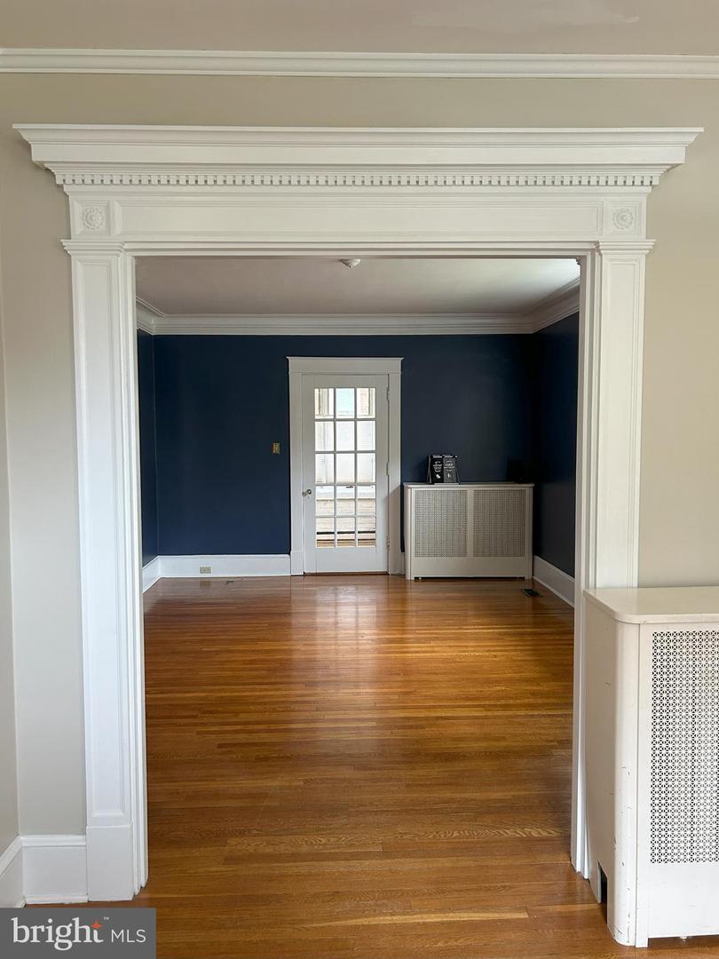405 MACOY AVE, CULPEPER, Virginia 22701, 4 Bedrooms Bedrooms, 8 Rooms Rooms,3 BathroomsBathrooms,Residential,For sale,405 MACOY AVE,VACU2011252 MLS # VACU2011252