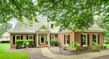 3402 COTSWOLD LN, KESWICK, Virginia 22947, 4 Bedrooms Bedrooms, ,3 BathroomsBathrooms,Residential,For sale,3402 COTSWOLD LN,667707 MLS # 667707