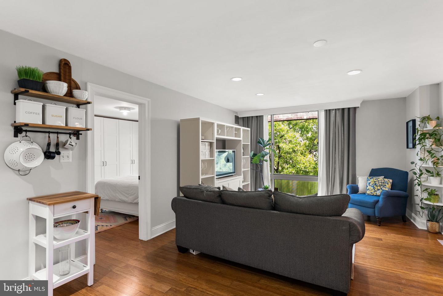 950 25TH NW #1011-N, WASHINGTON, District Of Columbia 20037, 2 Bedrooms Bedrooms, ,2 BathroomsBathrooms,Residential,For sale,950 25TH NW #1011-N,DCDC2214100 MLS # DCDC2214100 950 25TH NW #1011-N, WASHINGTON, District Of Columbia 20037, 2 Bedrooms Bedrooms, ,2 BathroomsBathrooms,Residential,For sale,950 25TH NW #1011-N,DCDC2214100 MLS # DCDC2214100