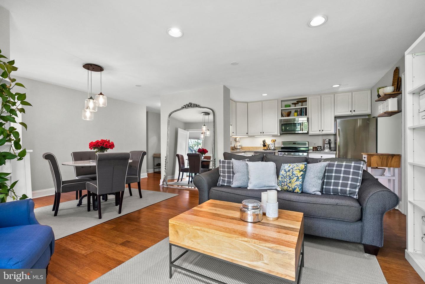 950 25TH NW #1011-N, WASHINGTON, District Of Columbia 20037, 2 Bedrooms Bedrooms, ,2 BathroomsBathrooms,Residential,For sale,950 25TH NW #1011-N,DCDC2214100 MLS # DCDC2214100 950 25TH NW #1011-N, WASHINGTON, District Of Columbia 20037, 2 Bedrooms Bedrooms, ,2 BathroomsBathrooms,Residential,For sale,950 25TH NW #1011-N,DCDC2214100 MLS # DCDC2214100