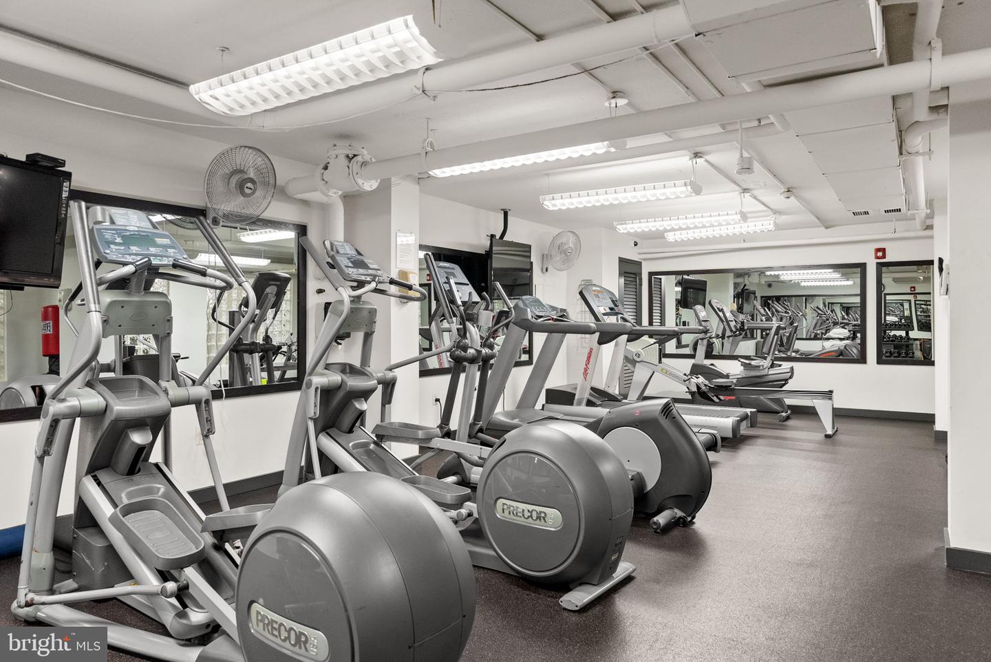 950 25TH NW #1011-N, WASHINGTON, District Of Columbia 20037, 2 Bedrooms Bedrooms, ,2 BathroomsBathrooms,Residential,For sale,950 25TH NW #1011-N,DCDC2214100 MLS # DCDC2214100 950 25TH NW #1011-N, WASHINGTON, District Of Columbia 20037, 2 Bedrooms Bedrooms, ,2 BathroomsBathrooms,Residential,For sale,950 25TH NW #1011-N,DCDC2214100 MLS # DCDC2214100