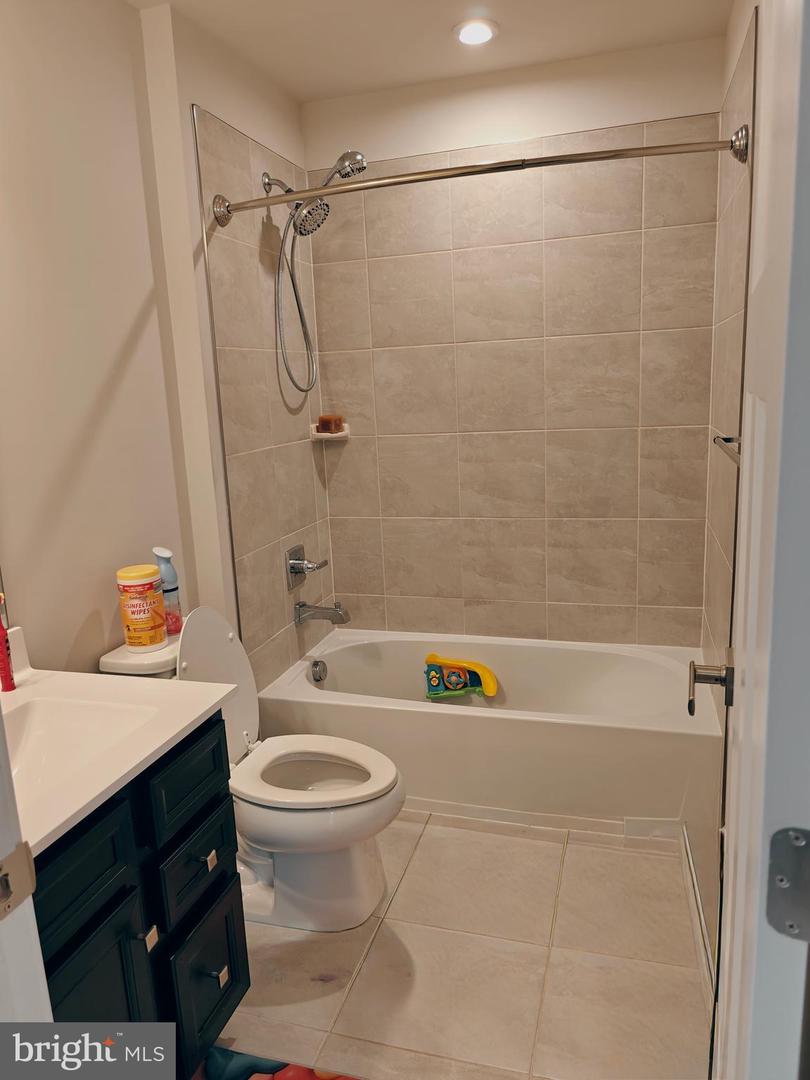 467 VANDEGRIFT RD, STAFFORD, Virginia 22554, 5 Bedrooms Bedrooms, ,4 BathroomsBathrooms,Residential,For sale,467 VANDEGRIFT RD,VAST2041626 MLS # VAST2041626