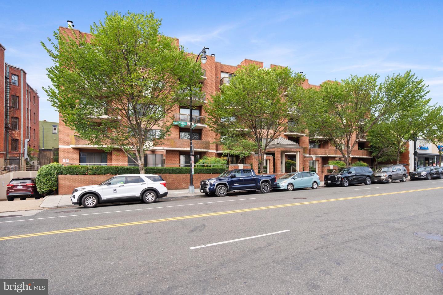 2320 WISCONSIN AVE NW #206, WASHINGTON, District Of Columbia 20007, 1 Bedroom Bedrooms, ,1 BathroomBathrooms,Residential,For sale,2320 WISCONSIN AVE NW #206,DCDC2214220 MLS # DCDC2214220