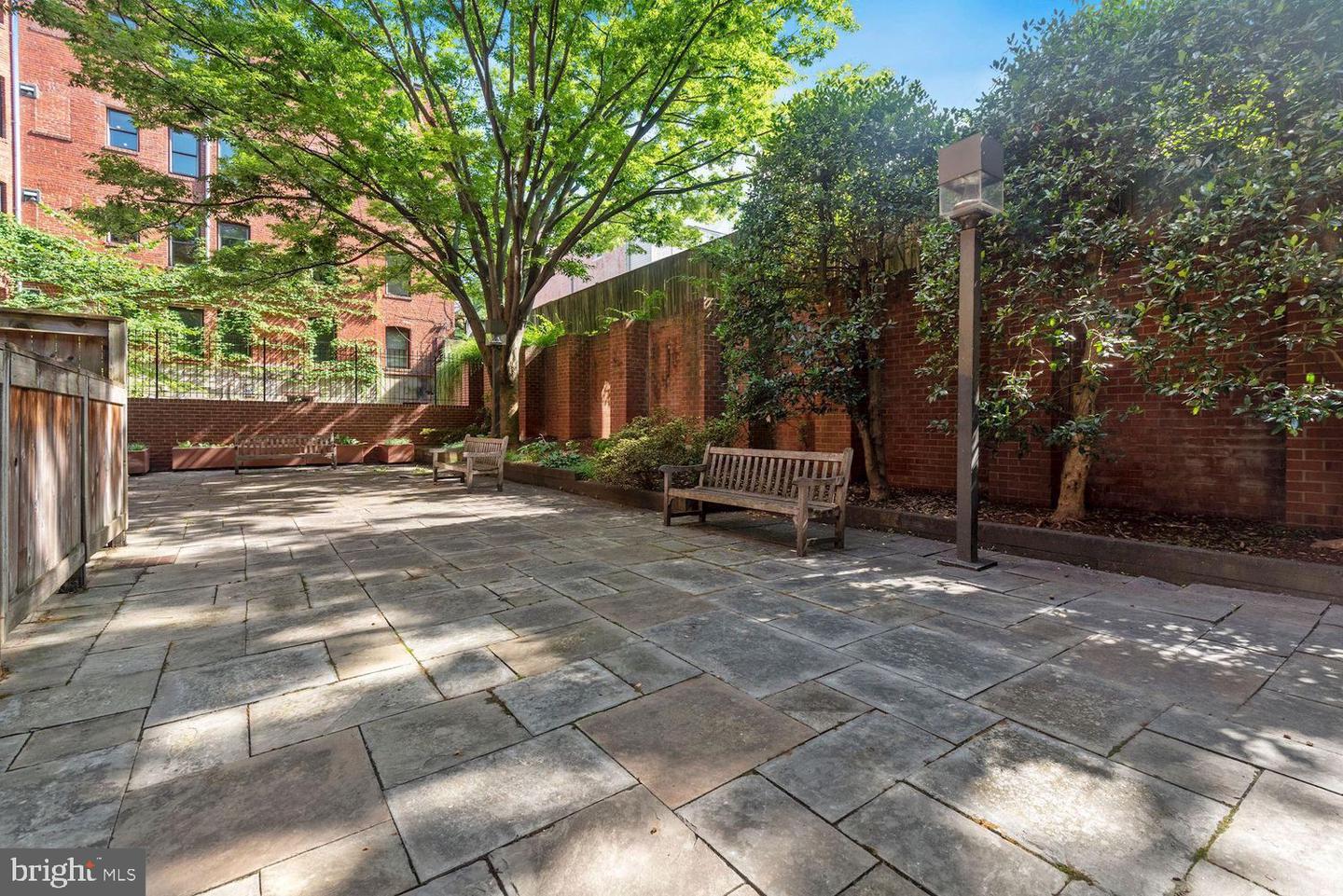 2320 WISCONSIN AVE NW #206, WASHINGTON, District Of Columbia 20007, 1 Bedroom Bedrooms, ,1 BathroomBathrooms,Residential,For sale,2320 WISCONSIN AVE NW #206,DCDC2214220 MLS # DCDC2214220