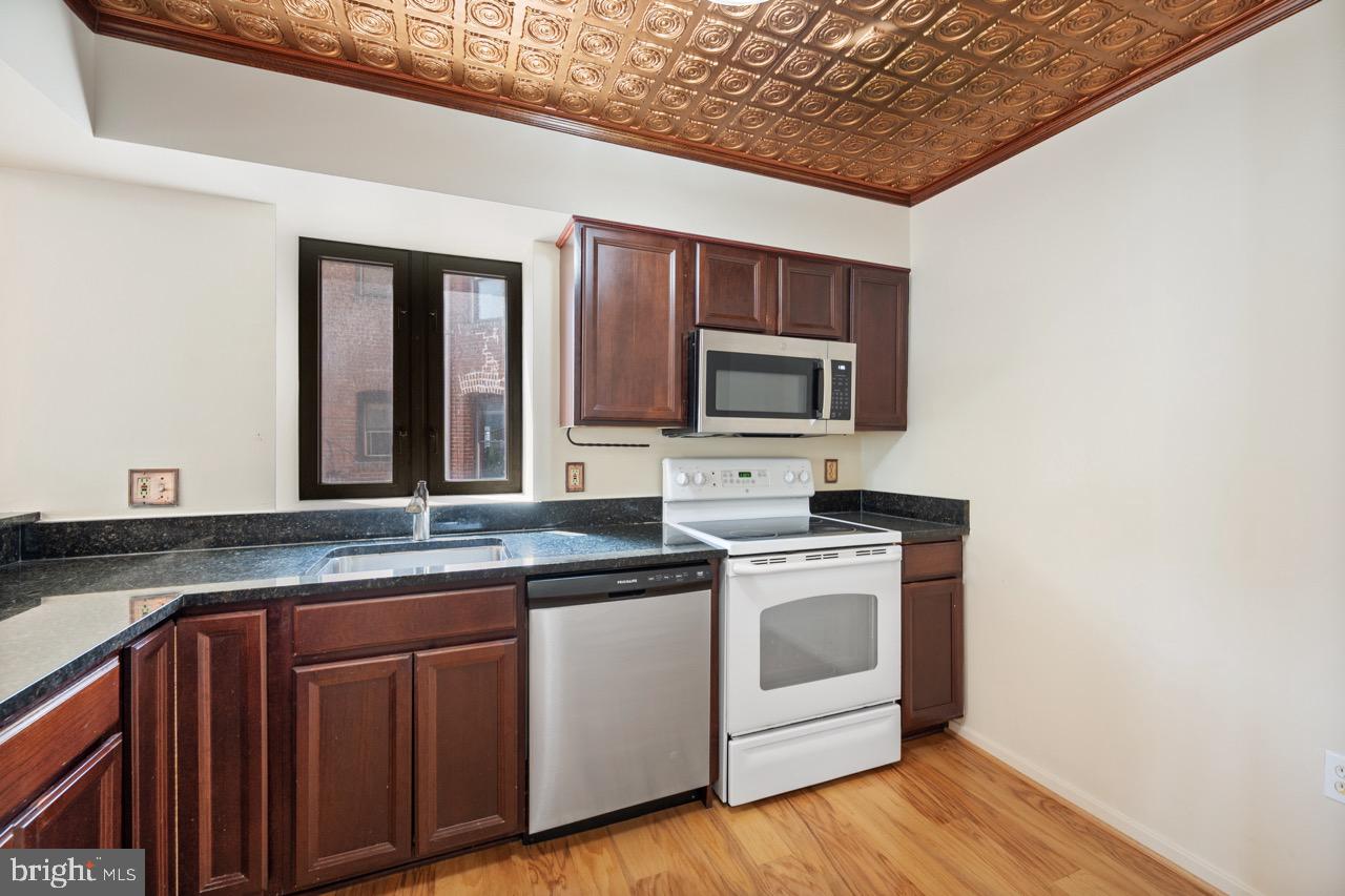 2320 WISCONSIN AVE NW #206, WASHINGTON, District Of Columbia 20007, 1 Bedroom Bedrooms, ,1 BathroomBathrooms,Residential,For sale,2320 WISCONSIN AVE NW #206,DCDC2214220 MLS # DCDC2214220