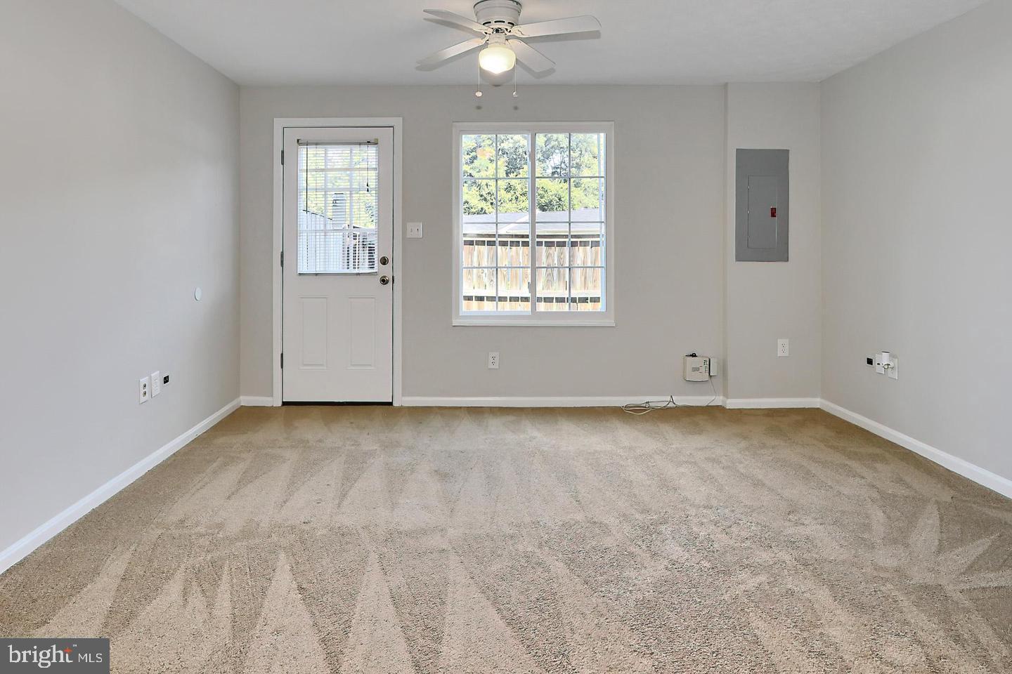1650 DEVIL LN, WOODBRIDGE, Virginia 22192, 2 Bedrooms Bedrooms, ,1 BathroomBathrooms,Residential,For sale,1650 DEVIL LN,VAPW2101032 MLS # VAPW2101032