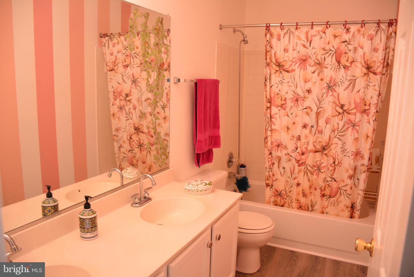 47379 DARKHOLLOW FALLS TER, STERLING, Virginia 20165, 4 Bedrooms Bedrooms, ,3 BathroomsBathrooms,Residential,For sale,47379 DARKHOLLOW FALLS TER,VALO2104160 MLS # VALO2104160
