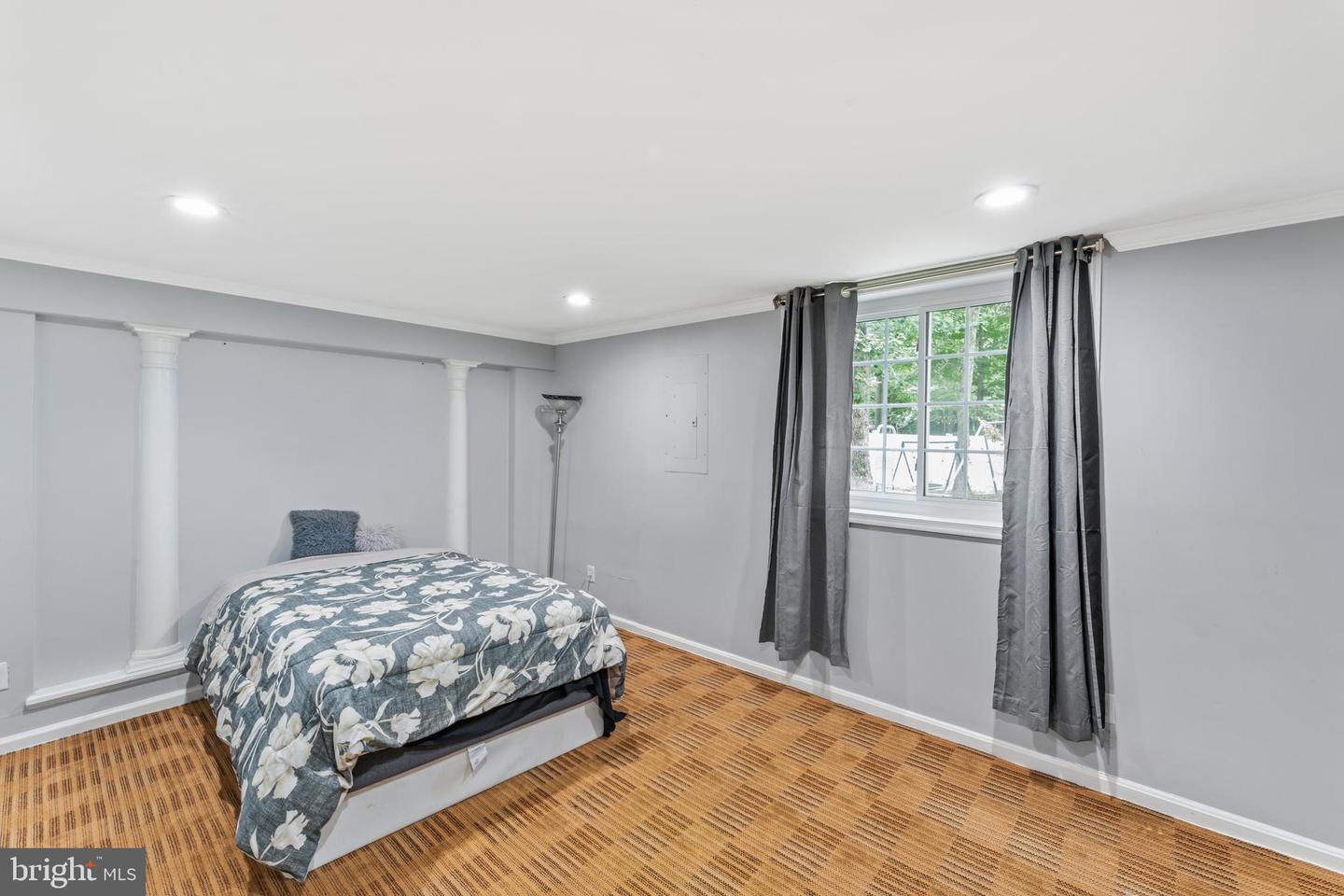 13760 HOLLY FOREST DR, MANASSAS, Virginia 20112, 6 Bedrooms Bedrooms, ,3 BathroomsBathrooms,Residential,For sale,13760 HOLLY FOREST DR,VAPW2101108 MLS # VAPW2101108