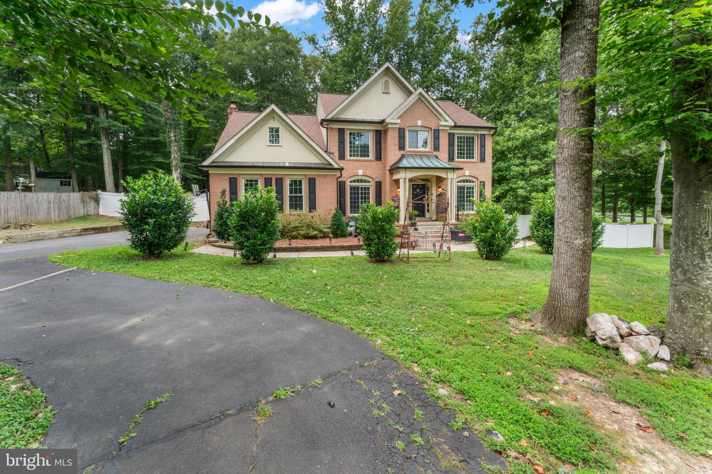 13760 HOLLY FOREST DR, MANASSAS, Virginia 20112, 6 Bedrooms Bedrooms, ,3 BathroomsBathrooms,Residential,For sale,13760 HOLLY FOREST DR,VAPW2101108 MLS # VAPW2101108