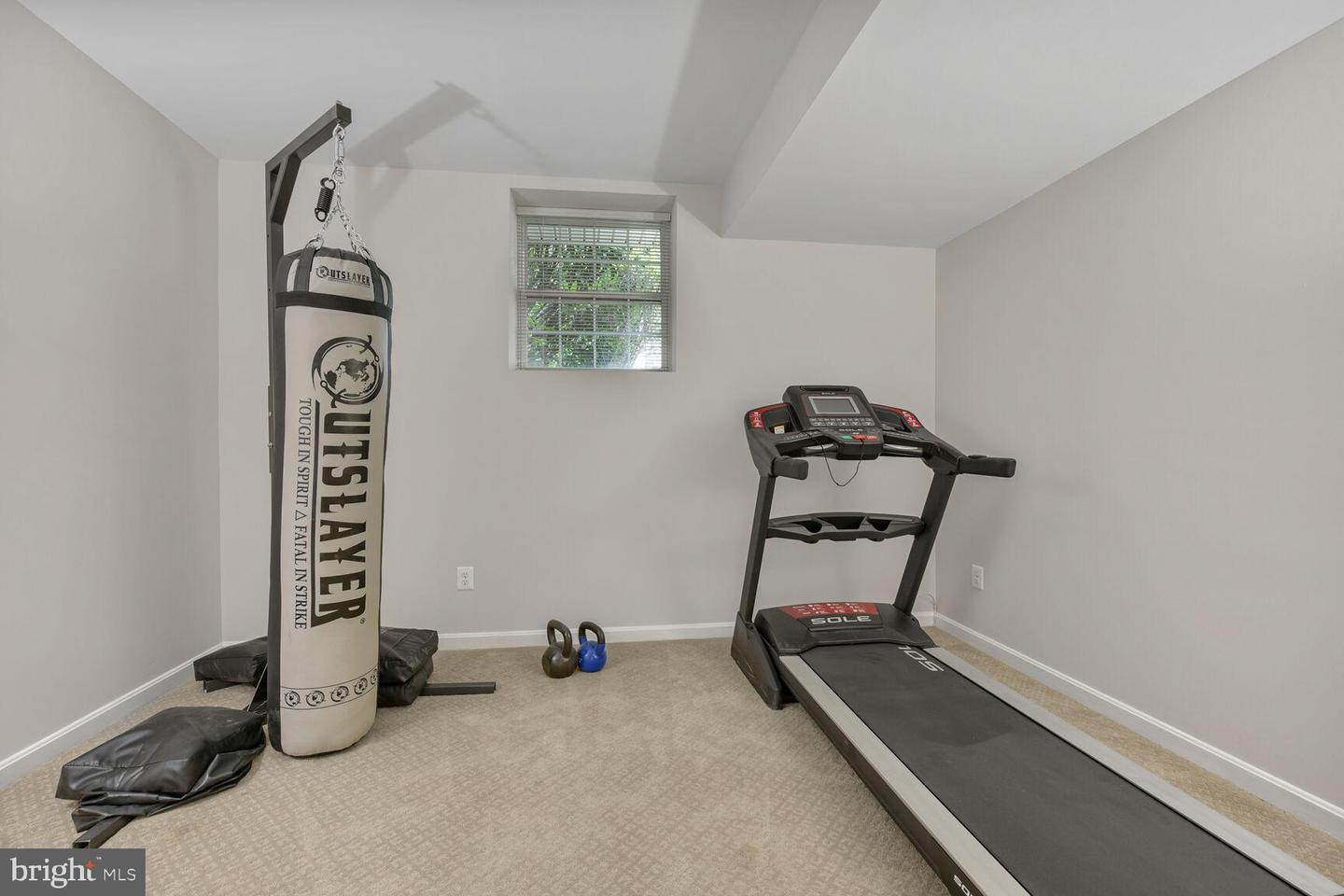 47536 HIDDEN COVE CT, STERLING, Virginia 20165, 5 Bedrooms Bedrooms, ,3 BathroomsBathrooms,Residential,For sale,47536 HIDDEN COVE CT,VALO2104210 MLS # VALO2104210