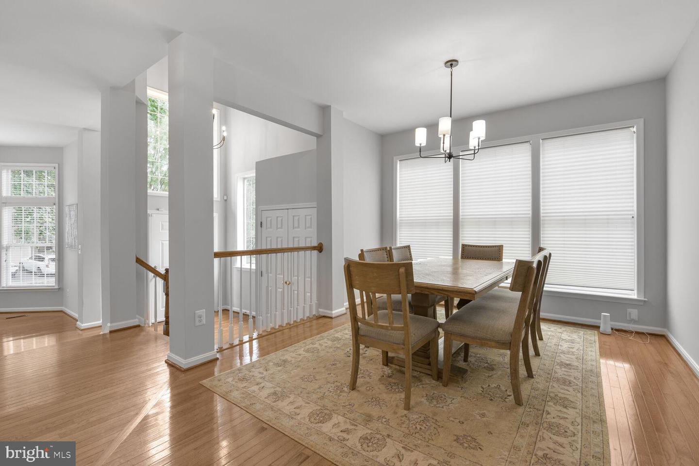 47536 HIDDEN COVE CT, STERLING, Virginia 20165, 5 Bedrooms Bedrooms, ,3 BathroomsBathrooms,Residential,For sale,47536 HIDDEN COVE CT,VALO2104210 MLS # VALO2104210