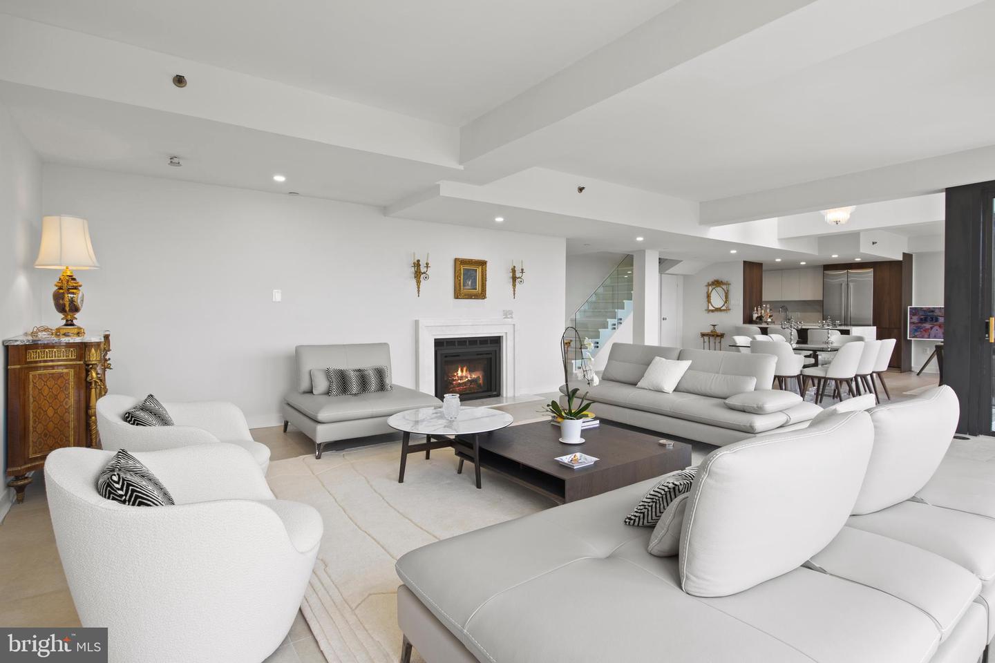 1530 KEY BLVD #1318, ARLINGTON, Virginia 22209, 2 Bedrooms Bedrooms, ,3 BathroomsBathrooms,Residential,For sale,1530 KEY BLVD #1318,VAAR2062098 MLS # VAAR2062098