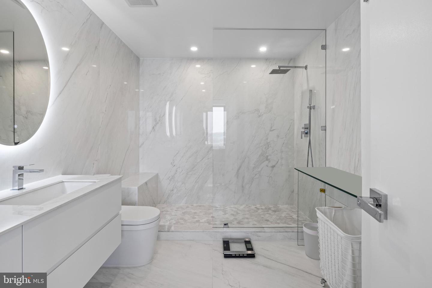 1530 KEY BLVD #1318, ARLINGTON, Virginia 22209, 2 Bedrooms Bedrooms, ,3 BathroomsBathrooms,Residential,For sale,1530 KEY BLVD #1318,VAAR2062098 MLS # VAAR2062098
