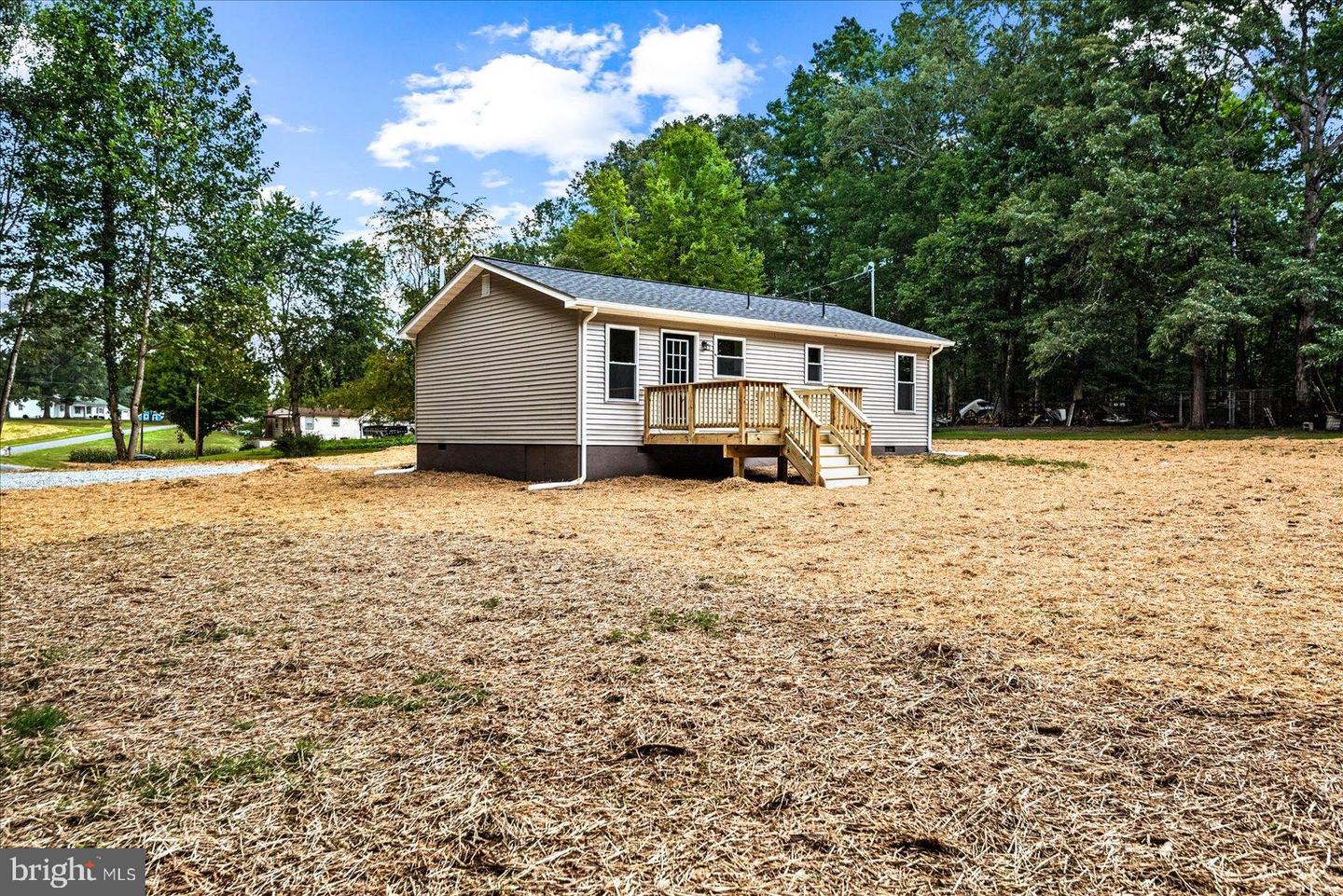 17009 DOUGLAS RD, BARBOURSVILLE, Virginia 22923, 3 Bedrooms Bedrooms, 4 Rooms Rooms,1 BathroomBathrooms,Residential,For sale,17009 DOUGLAS RD,VAOR2010444 MLS # VAOR2010444