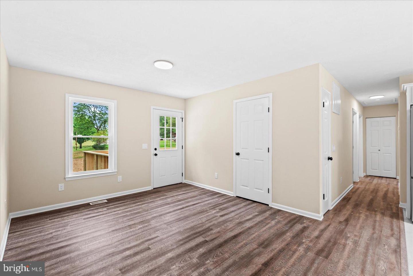 17009 DOUGLAS RD, BARBOURSVILLE, Virginia 22923, 3 Bedrooms Bedrooms, 4 Rooms Rooms,1 BathroomBathrooms,Residential,For sale,17009 DOUGLAS RD,VAOR2010444 MLS # VAOR2010444