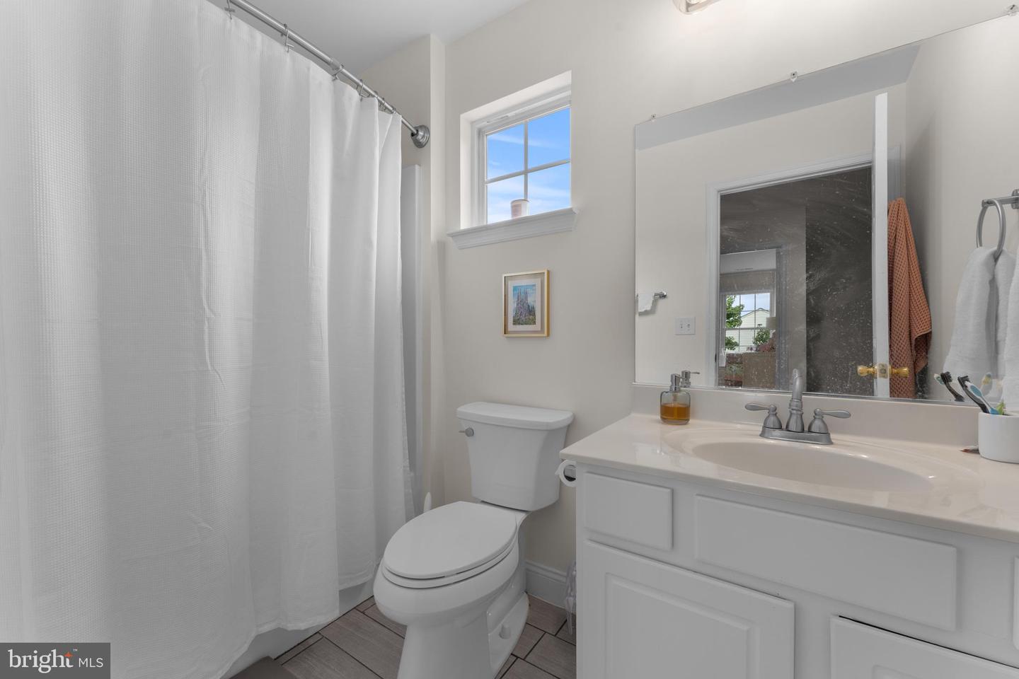 12220 REMLAND CT, REMINGTON, Virginia 22734, 4 Bedrooms Bedrooms, ,3 BathroomsBathrooms,Residential,For sale,12220 REMLAND CT,VAFQ2017878 MLS # VAFQ2017878