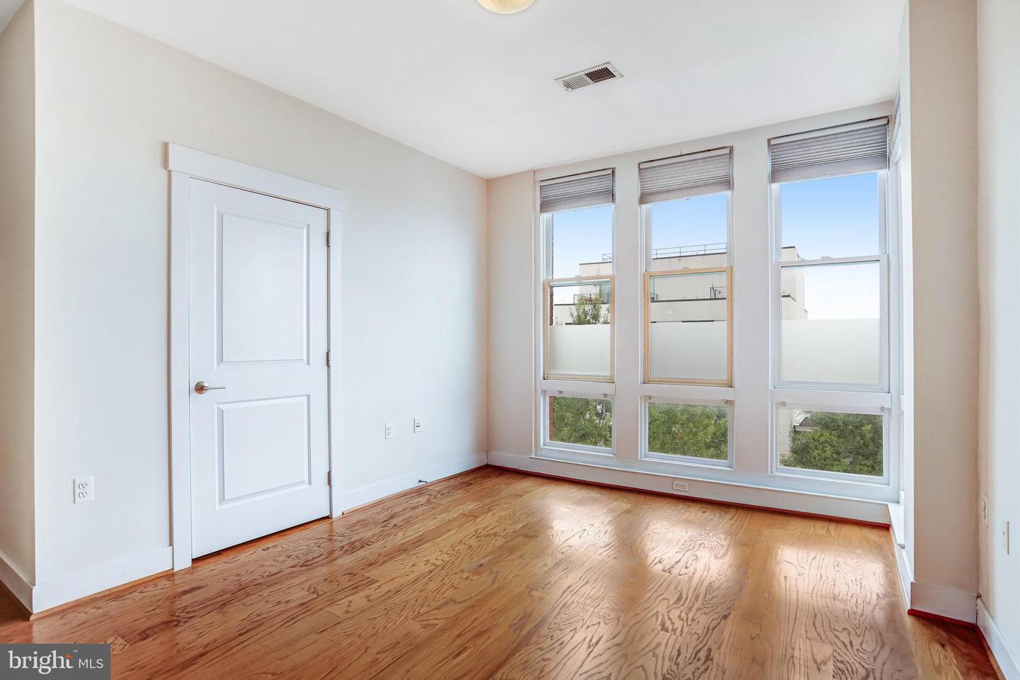 2910 GEORGIA AVE NW #404, WASHINGTON, District Of Columbia 20001, 2 Bedrooms Bedrooms, ,2 BathroomsBathrooms,Residential,For sale,2910 GEORGIA AVE NW #404,DCDC2214668 MLS # DCDC2214668 2910 GEORGIA AVE NW #404, WASHINGTON, District Of Columbia 20001, 2 Bedrooms Bedrooms, ,2 BathroomsBathrooms,Residential,For sale,2910 GEORGIA AVE NW #404,DCDC2214668 MLS # DCDC2214668