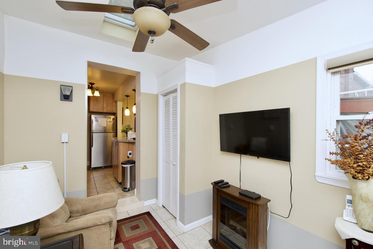24 CRITTENDEN ST NE, WASHINGTON, District Of Columbia 20011, 2 Bedrooms Bedrooms, ,2 BathroomsBathrooms,Residential,For sale,24 CRITTENDEN ST NE,DCDC2214670 MLS # DCDC2214670