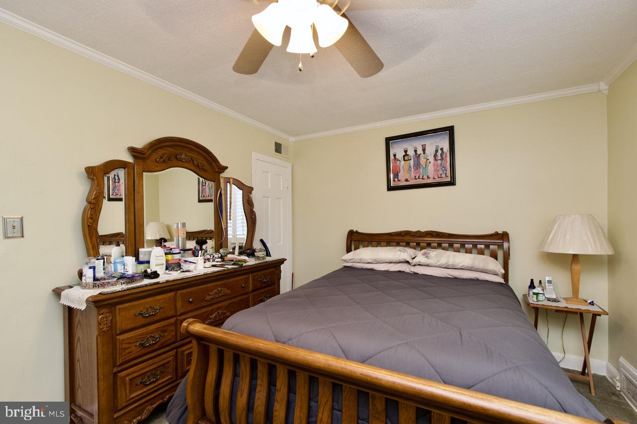 24 CRITTENDEN ST NE, WASHINGTON, District Of Columbia 20011, 2 Bedrooms Bedrooms, ,2 BathroomsBathrooms,Residential,For sale,24 CRITTENDEN ST NE,DCDC2214670 MLS # DCDC2214670