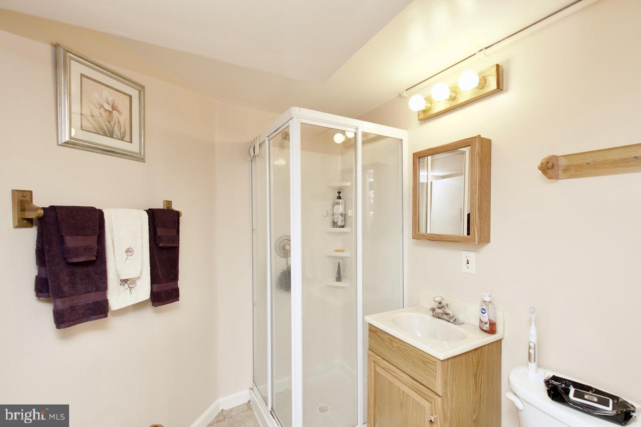 24 CRITTENDEN ST NE, WASHINGTON, District Of Columbia 20011, 2 Bedrooms Bedrooms, ,2 BathroomsBathrooms,Residential,For sale,24 CRITTENDEN ST NE,DCDC2214670 MLS # DCDC2214670