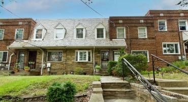24 CRITTENDEN ST NE, WASHINGTON, District Of Columbia 20011, 2 Bedrooms Bedrooms, ,2 BathroomsBathrooms,Residential,For sale,24 CRITTENDEN ST NE,DCDC2214670 MLS # DCDC2214670