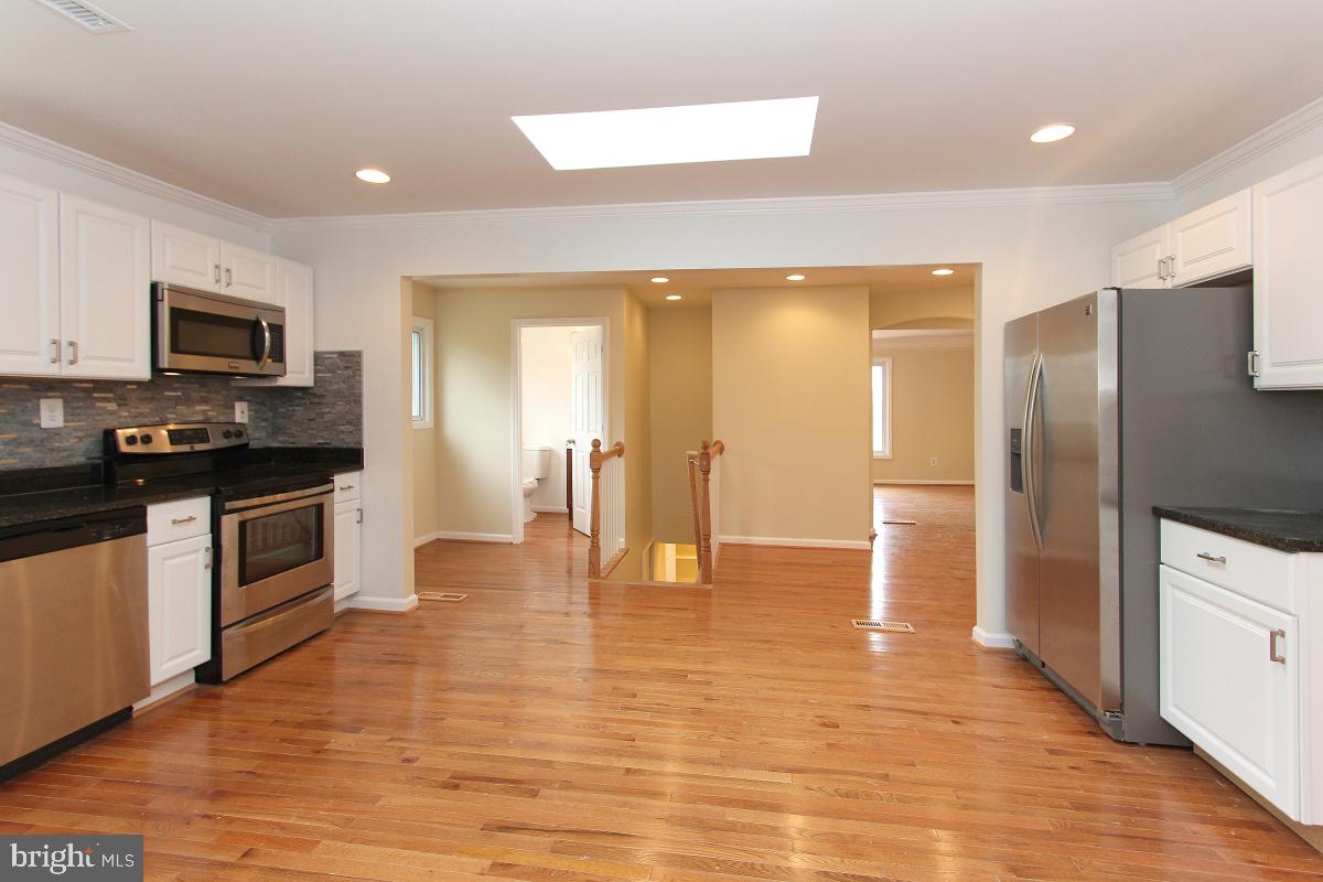 ALEXANDRIA, Virginia 22304, 4 Bedrooms Bedrooms, ,2 BathroomsBathrooms,Residential,For sale,VAAX2048456 MLS # VAAX2048456