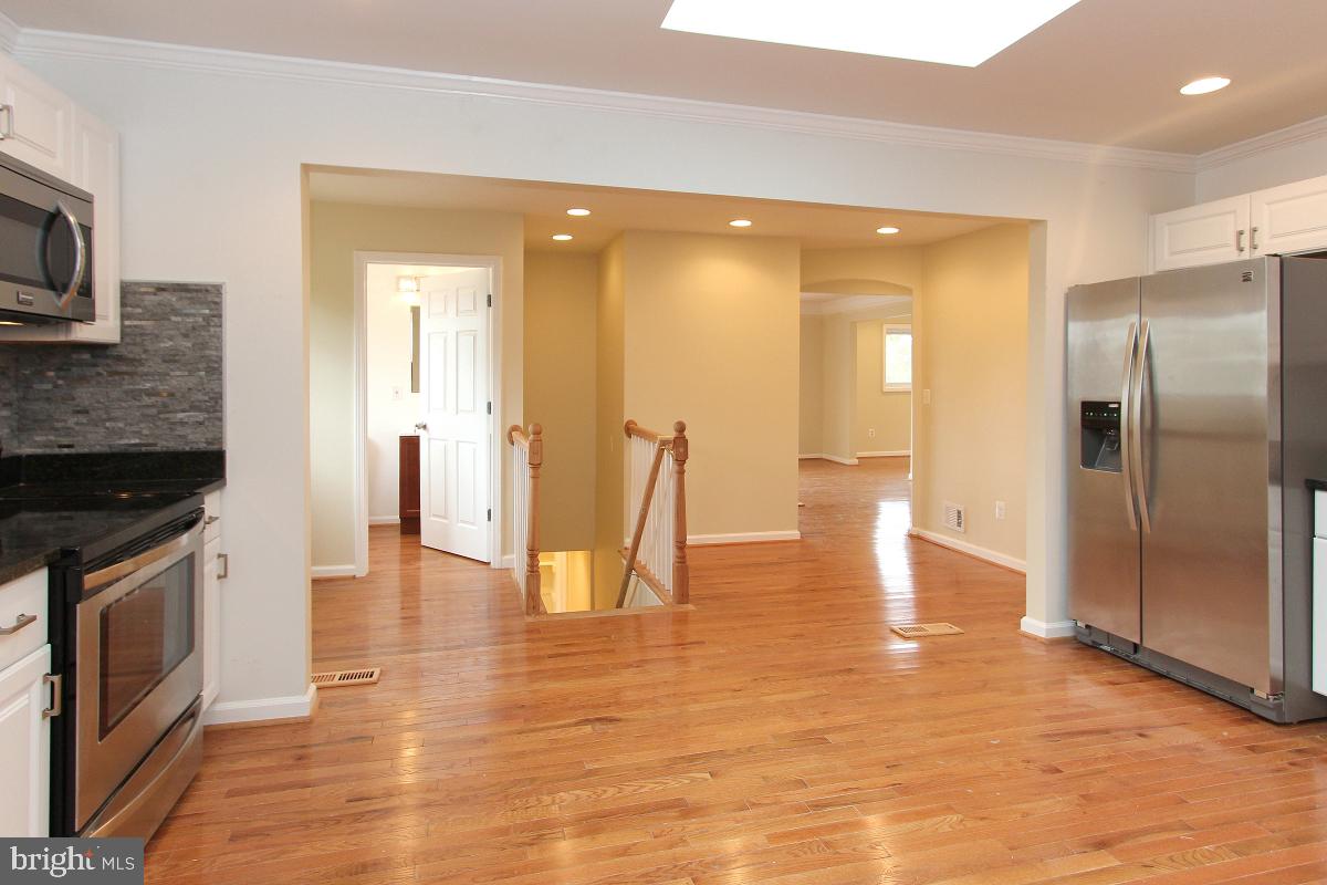 ALEXANDRIA, Virginia 22304, 4 Bedrooms Bedrooms, ,2 BathroomsBathrooms,Residential,For sale,VAAX2048456 MLS # VAAX2048456