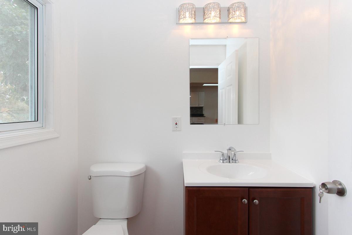 ALEXANDRIA, Virginia 22304, 4 Bedrooms Bedrooms, ,2 BathroomsBathrooms,Residential,For sale,VAAX2048456 MLS # VAAX2048456